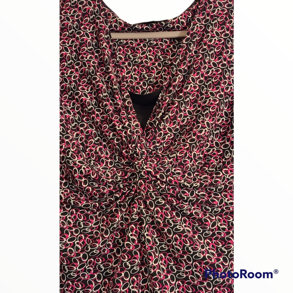 Briggs New York Woman's Sleeveless top size M - Picture 2 of 8